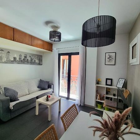 Apartamento En El Centro De Granada Apartment ภายนอก รูปภาพ
