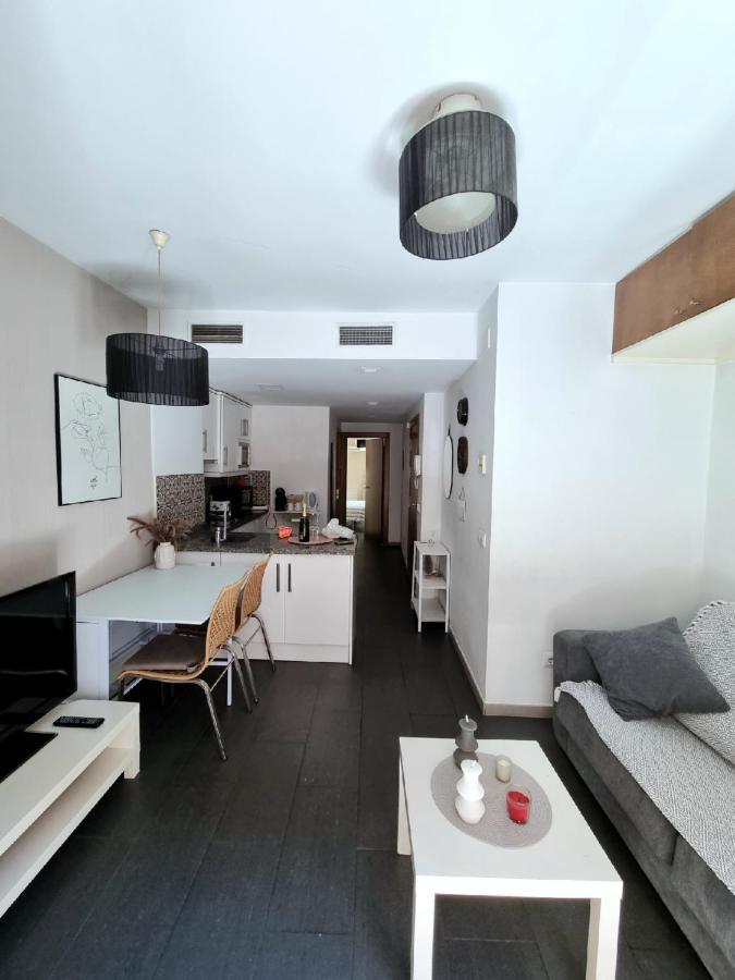 Apartamento En El Centro De Granada Apartment ภายนอก รูปภาพ