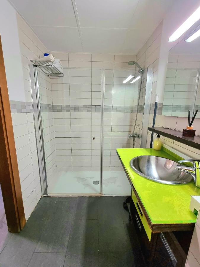 Apartamento En El Centro De Granada Apartment ภายนอก รูปภาพ